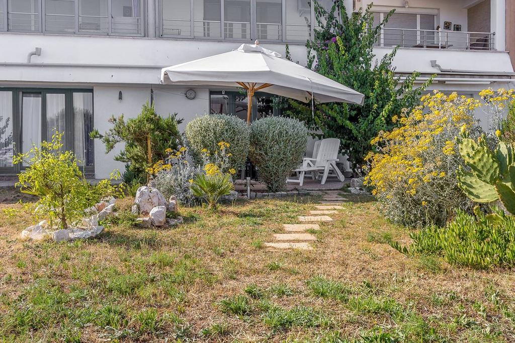 Apartments Villa Ana Medulin Exterior photo